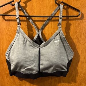 Nike Women's Heather Gray and Black Sports Bra